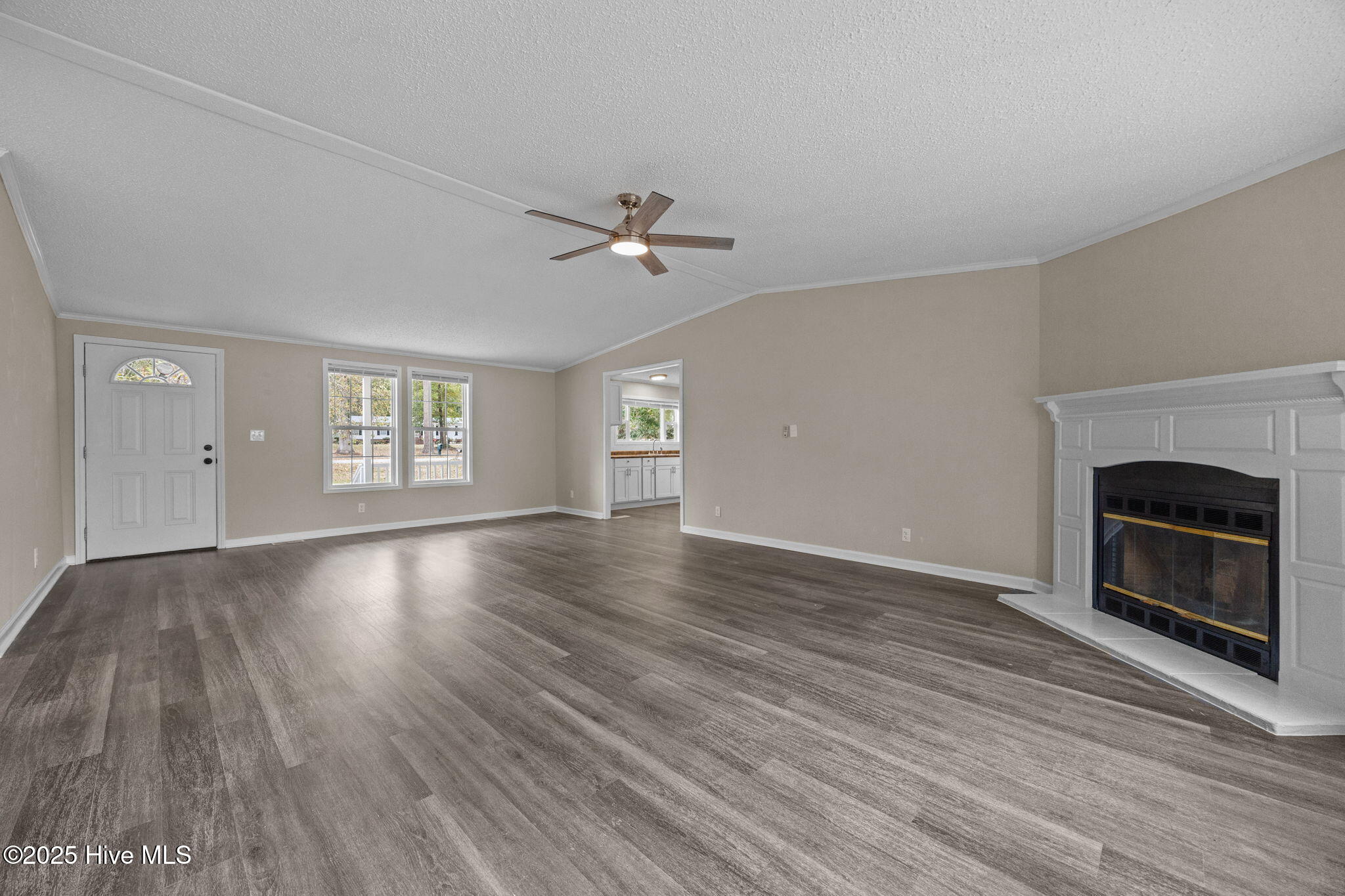 214 Jenkins Road Jacksonville, NC 28540 - Photo 8 of 45 5-web-or-mls-214 Jenkins Rd. 6