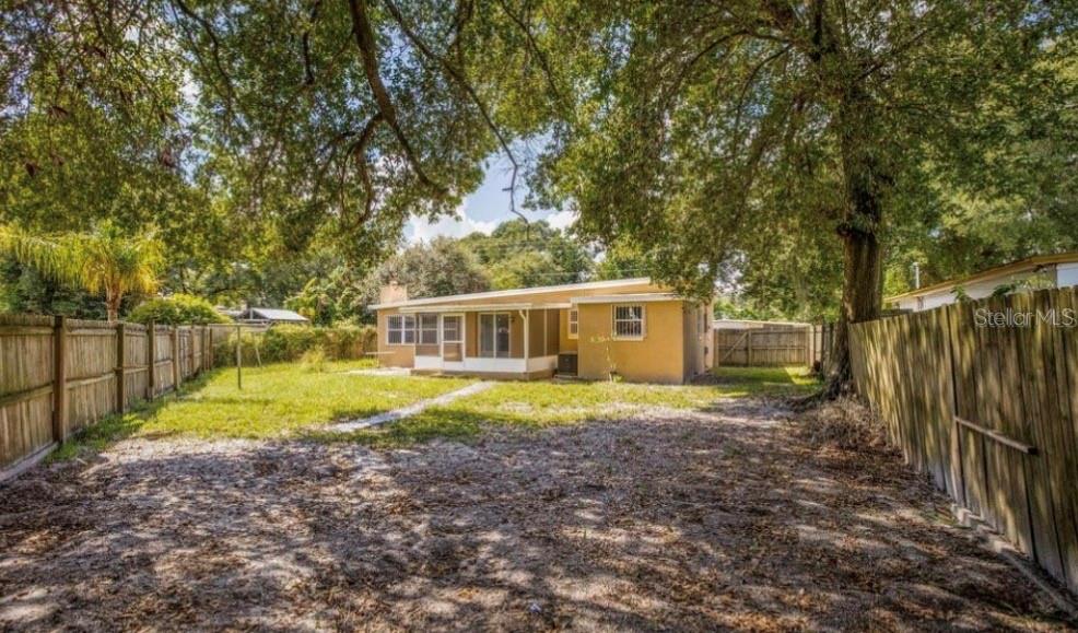 1625 Queensway Road Orlando, FL 32808 - Photo 12 of 13