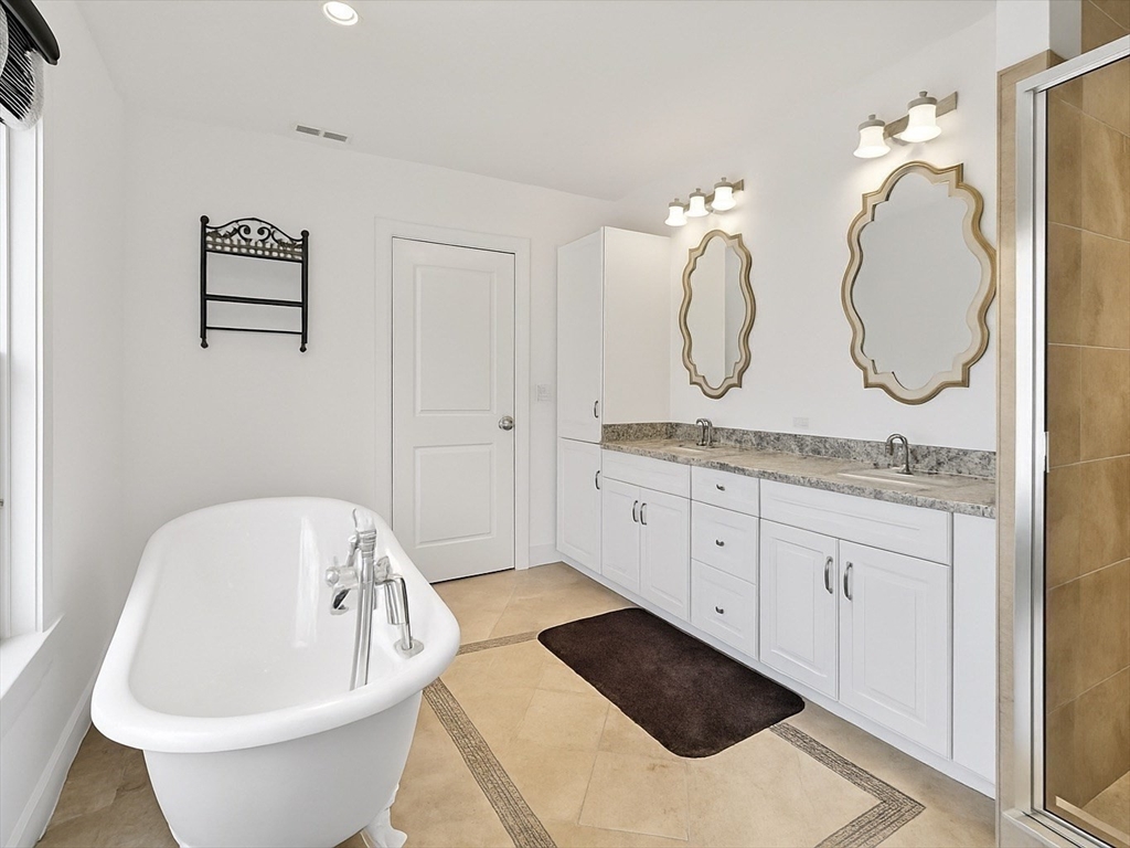 379 Hunnewell Street, Unit 379 Needham, MA 02494 - Photo 11 of 14