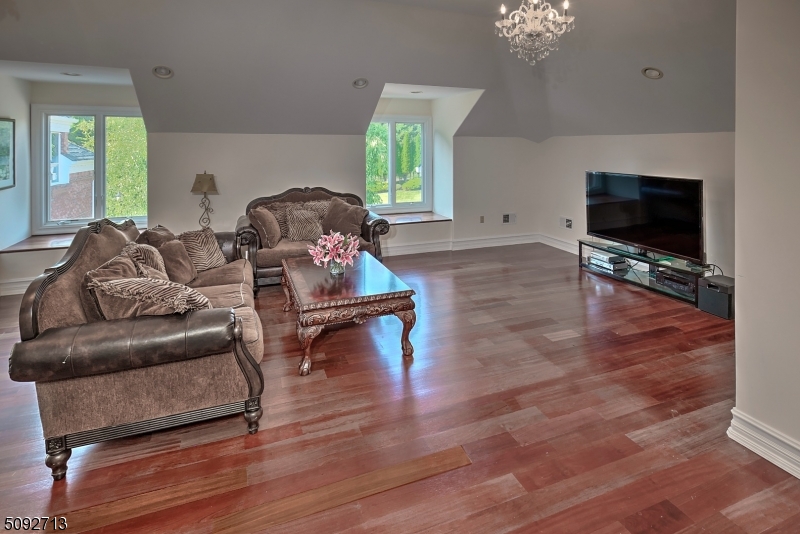 22 Sherwood Farm Road Far Hills, NJ 07931 - Photo 34 of 50