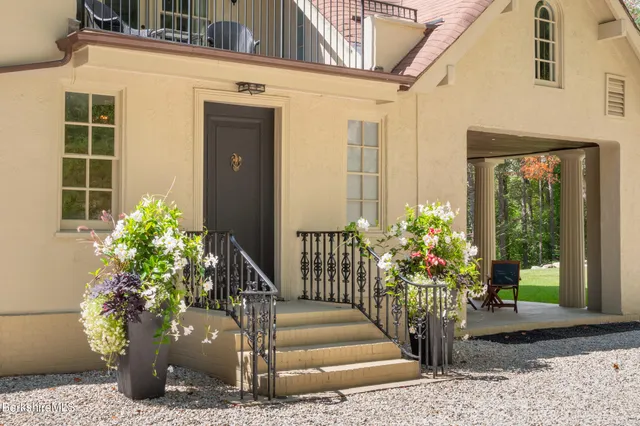 a view of a volley ball court