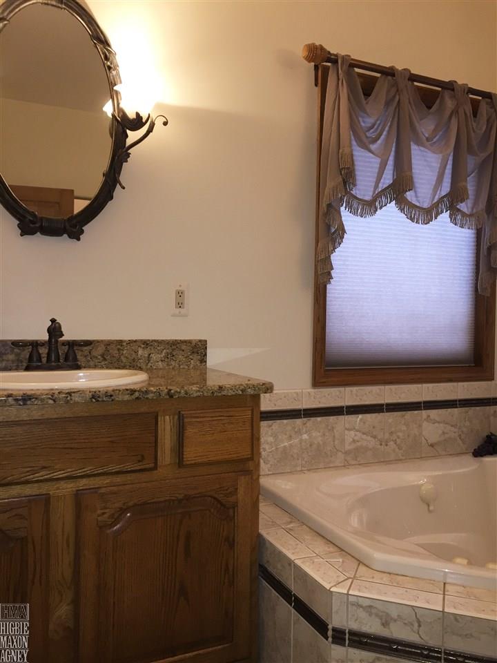 4848 Martin Road Capac, MI 48014 - Photo 28 of 45 31296957-27.JPG