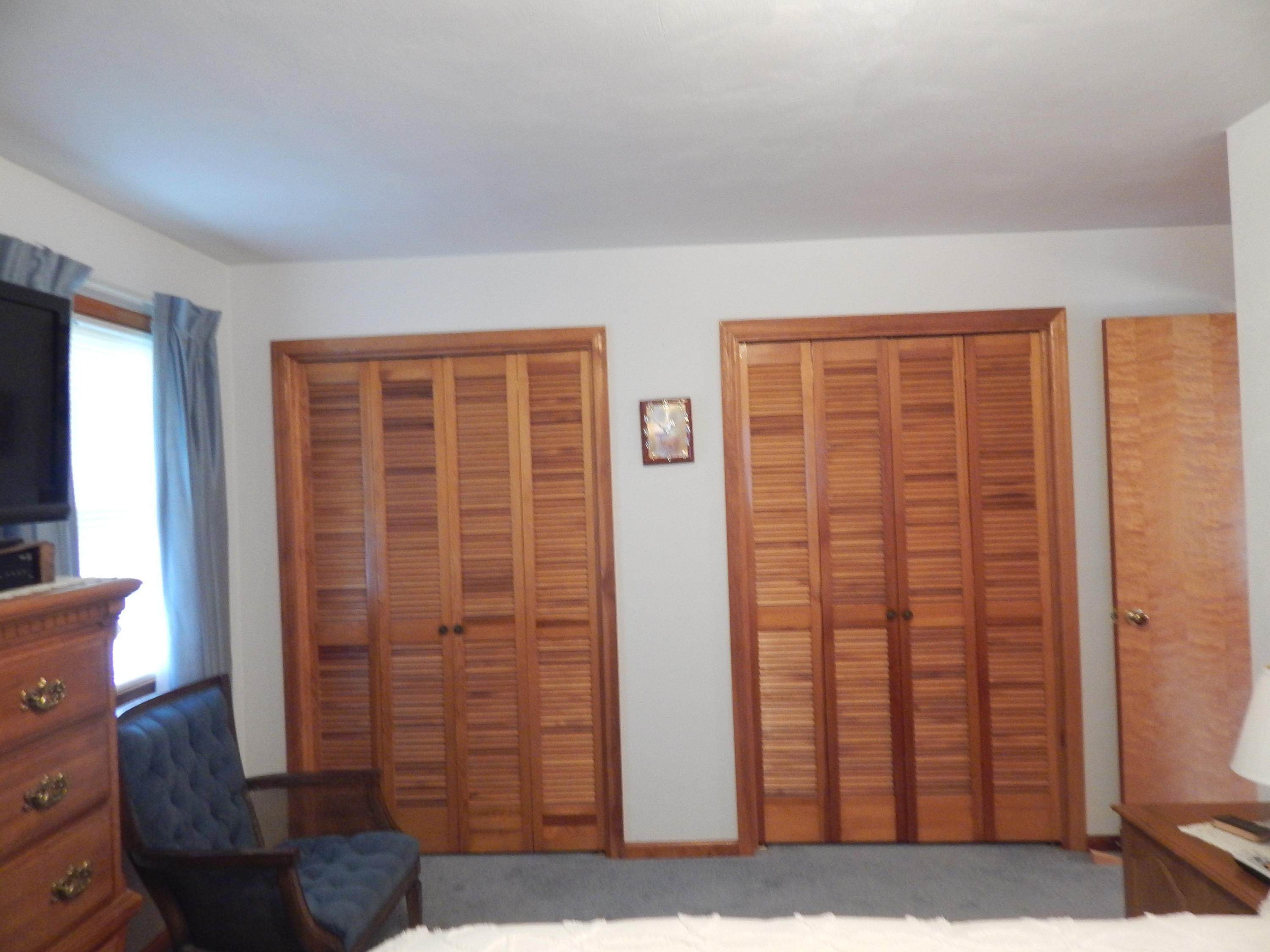 2805 Spradlin Road Vinton, VA 24179 - Photo 11 of 19 a view of front door with entryway
