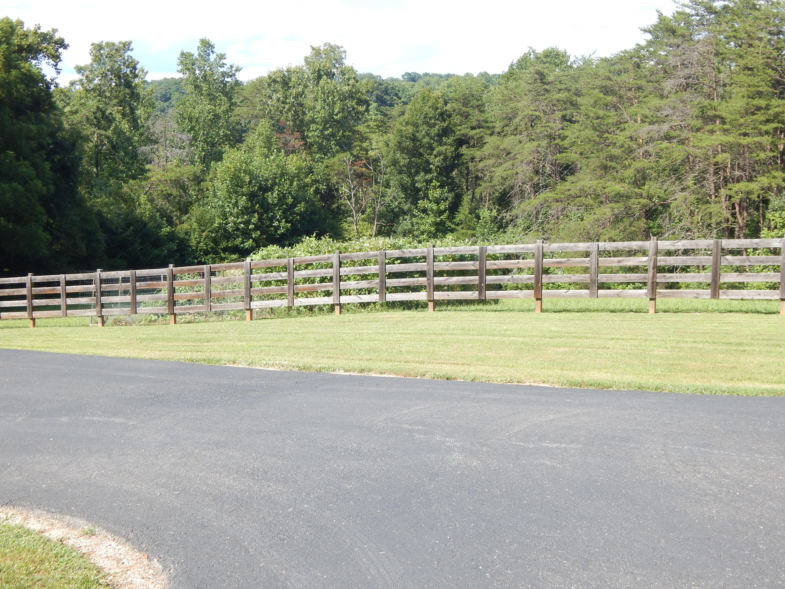 2805 Spradlin Road Vinton, VA 24179 - Photo 17 of 19 a view of a swimming pool with a yard