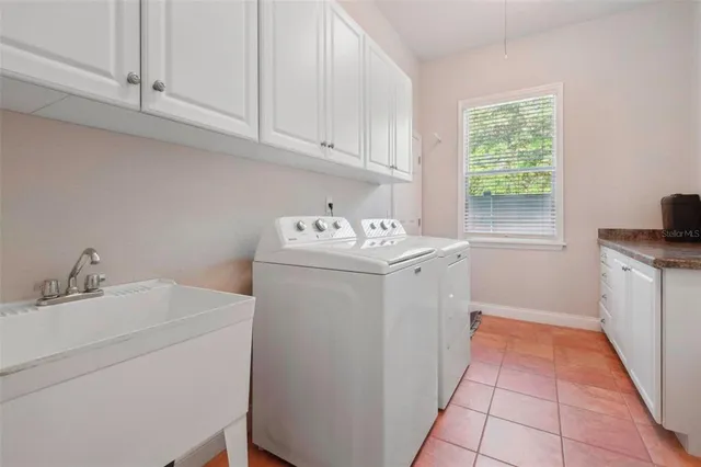 $950,000 | 6970 Catherine Drive, Lakeland, FL 33810