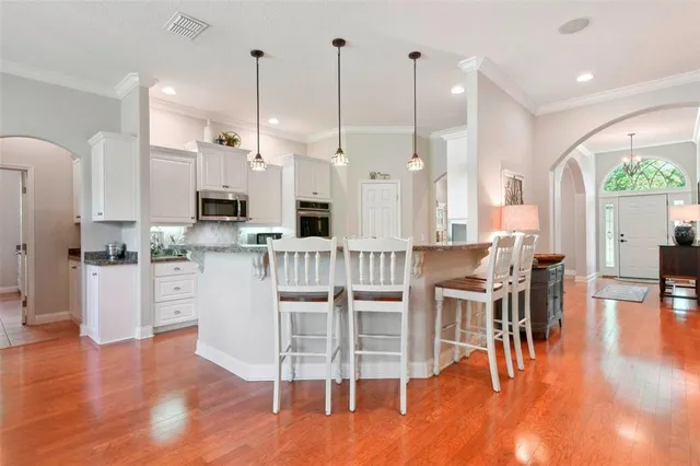 $950,000 | 6970 Catherine Drive, Lakeland, FL 33810