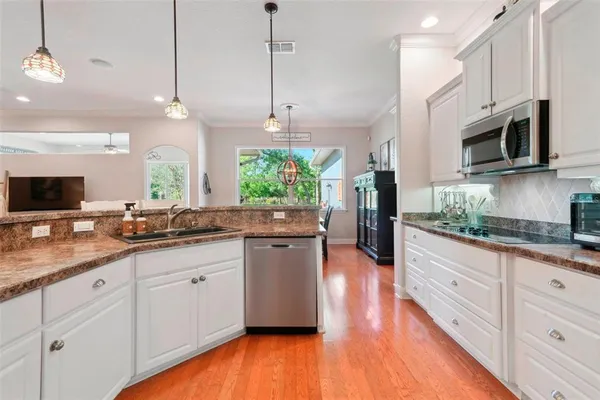 $940,000 | 6970 Catherine Drive, Lakeland, FL 33810