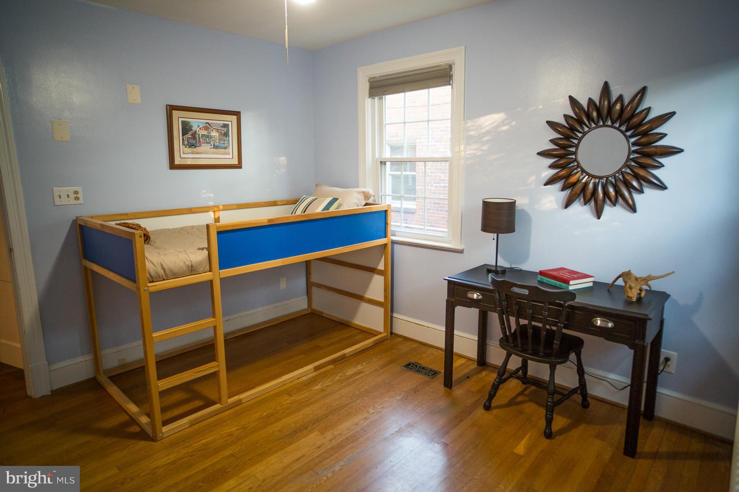 1623 North Glebe Road Arlington, VA 22207 - Photo 12 of 28 Bedroom