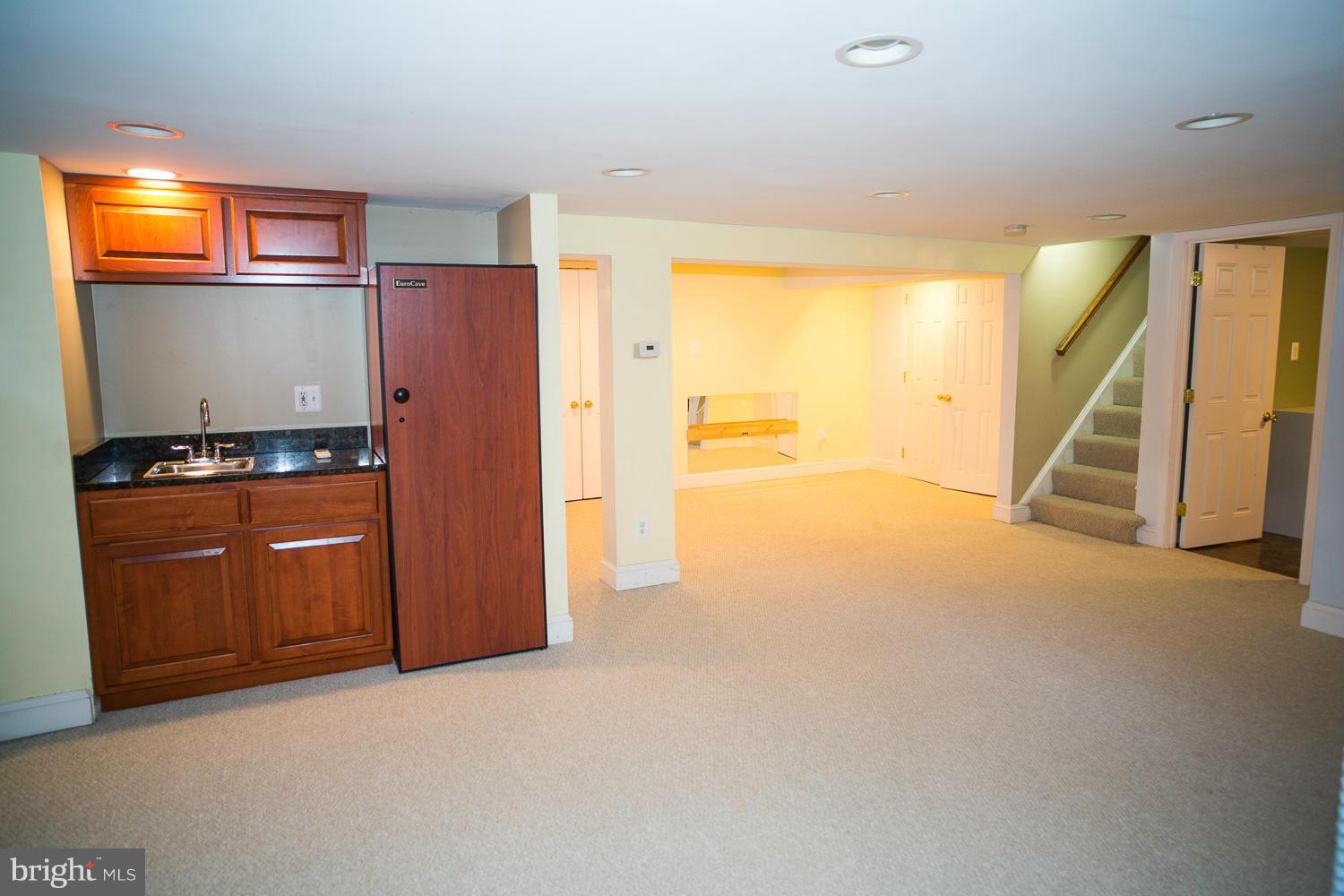 1623 North Glebe Road Arlington, VA 22207 - Photo 21 of 28 Basement
