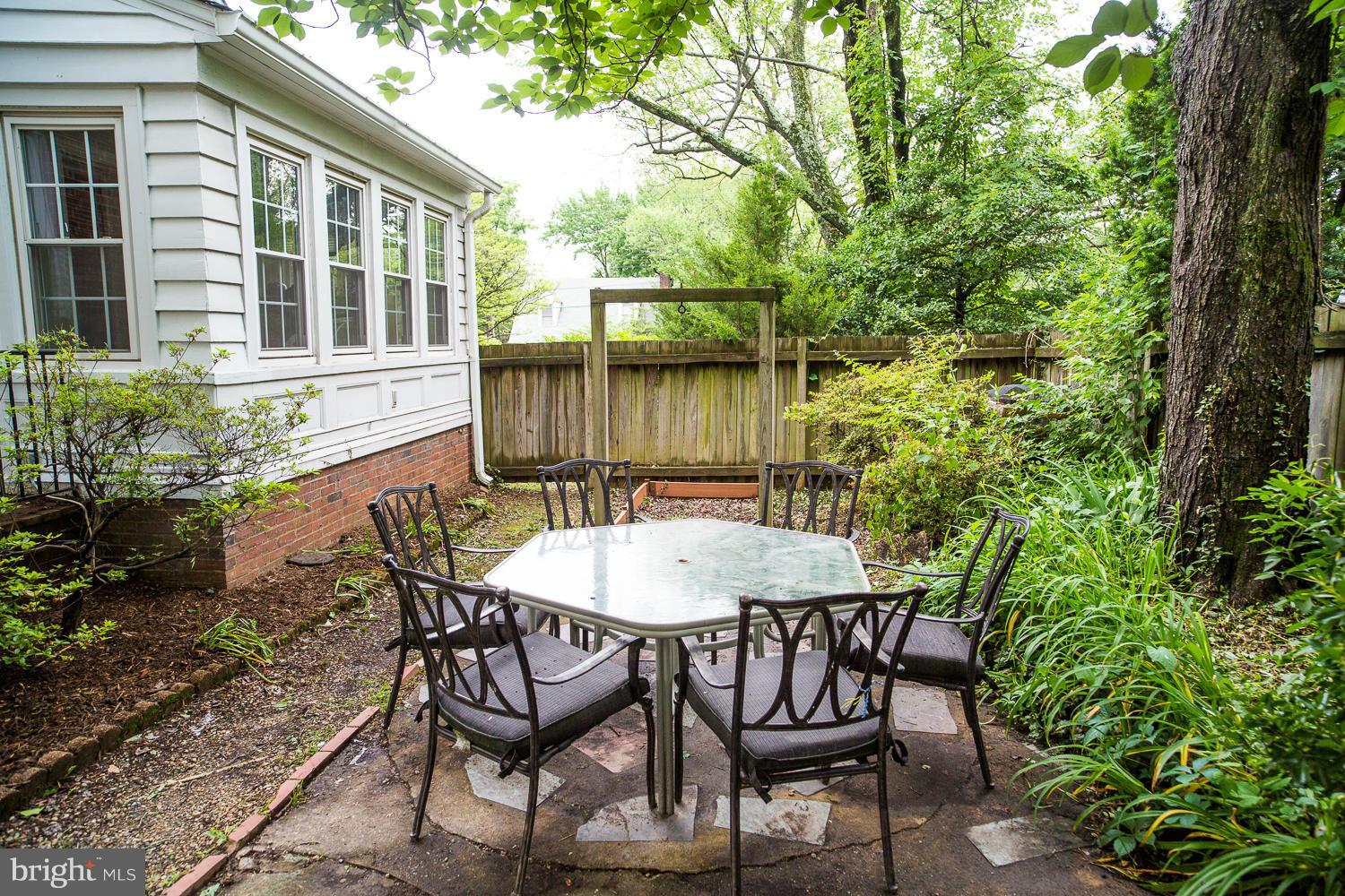 1623 North Glebe Road Arlington, VA 22207 - Photo 26 of 28 Exterior (General)