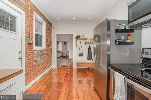 $269,900 | 451 South Plum Street, Lancaster, PA 17602