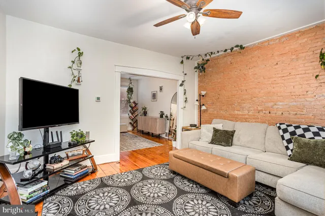 $269,900 | 451 South Plum Street, Lancaster, PA 17602