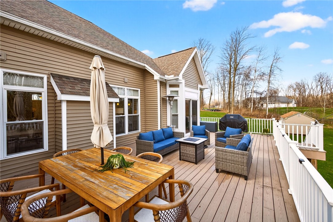 170 Fellows Road Penfield, NY 14450 - Photo 18 of 44