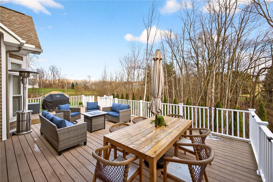 170 Fellows Road Penfield, NY 14450 - Photo 19 of 44