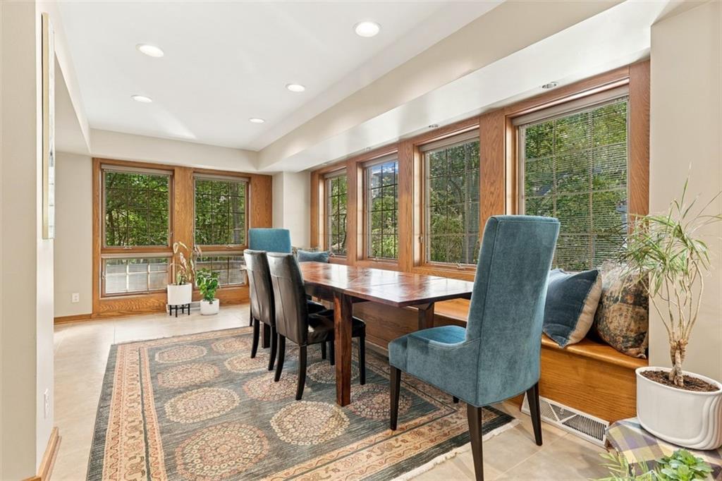 337 Fox Chapel Road Pittsburgh, PA 15238 - Photo 12 of 49 Gallery Image 12