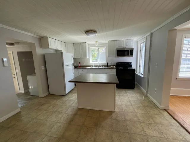 $2,390 | 71 B Hickok Street, Winooski, VT 05404