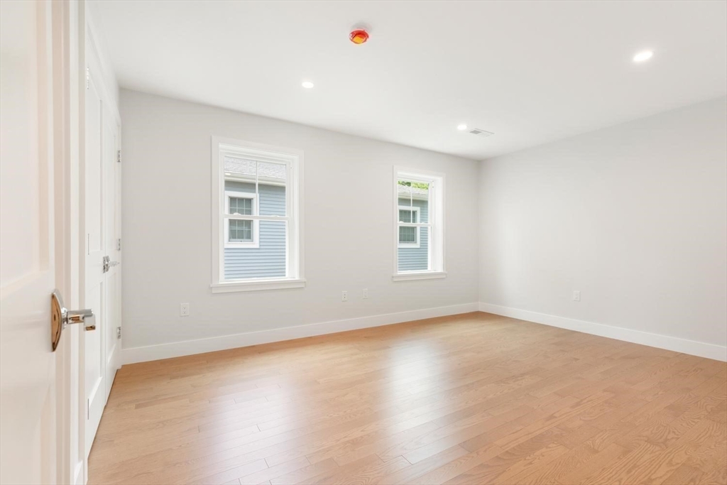 89 Spring Street Lexington, MA 02421 - Photo 30 of 42