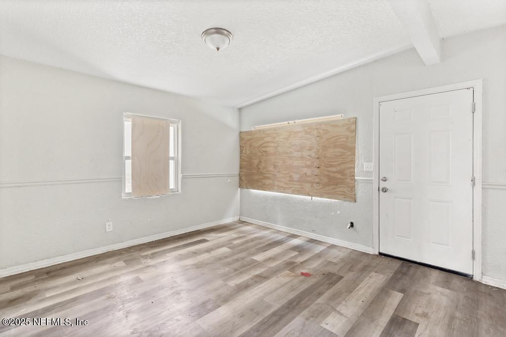 2904 Lippia-10