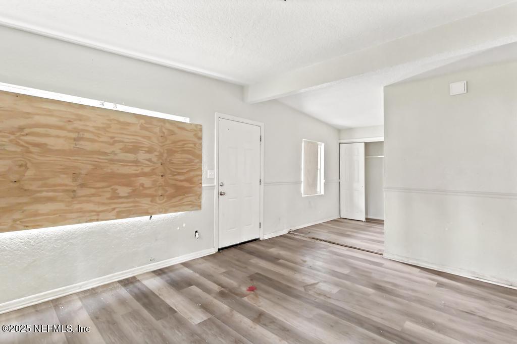 2904 Lippia-11