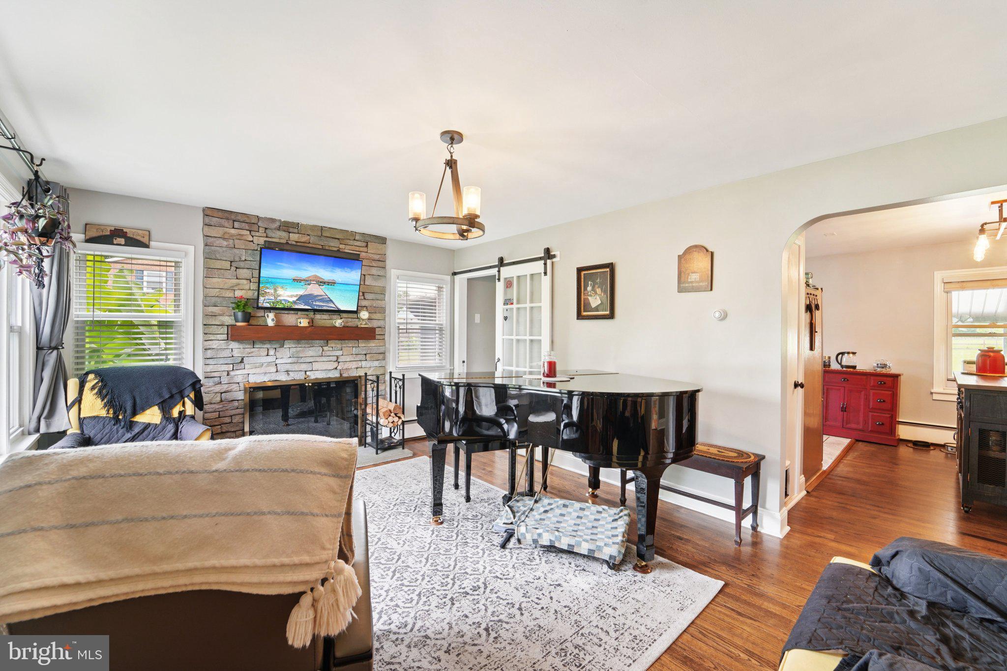 35 East Moser Road Thurmont, MD 21788 - Photo 8 of 37 Gallery Image 8