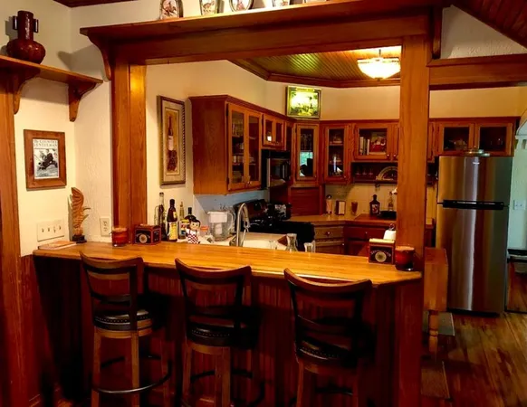 $239,900 | 1001 South Locust Street, Clarksville, TX 75426