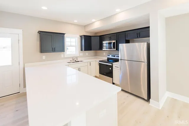 $243,500 | 8311 South Prestwick Drive, Newberry, IN 47449