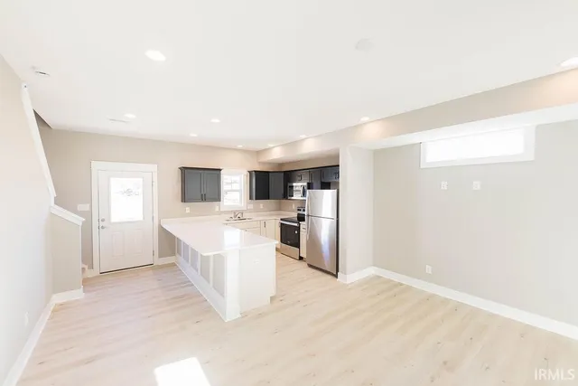 $243,500 | 8311 South Prestwick Drive, Newberry, IN 47449