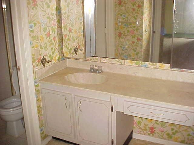 23305 Barwood Lane North, Unit 406 Boca Raton, FL 33428 - Photo 9 of 12 MVC-856S