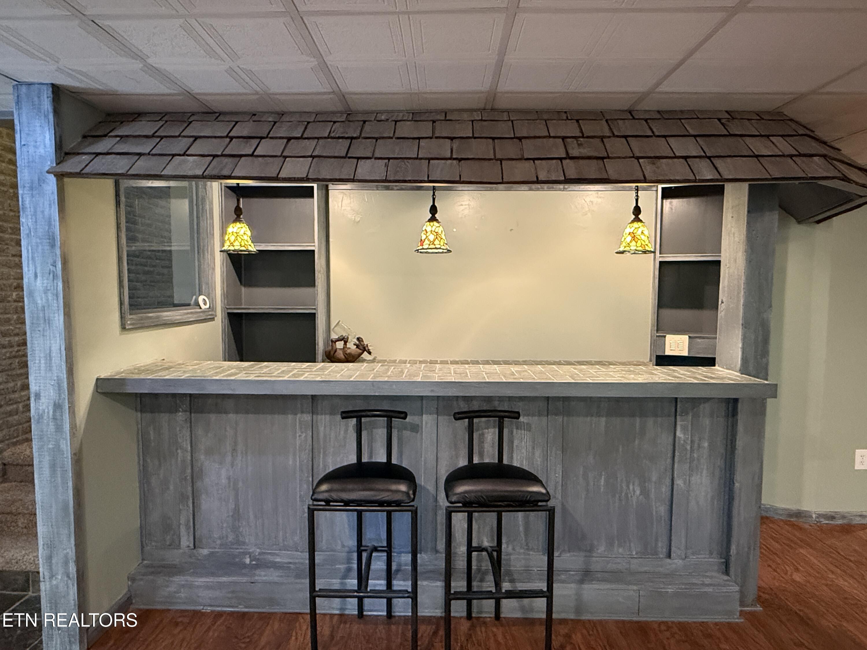 4039 Barb Hollow Road Walland, TN 37886 - Photo 31 of 46 Dry bar