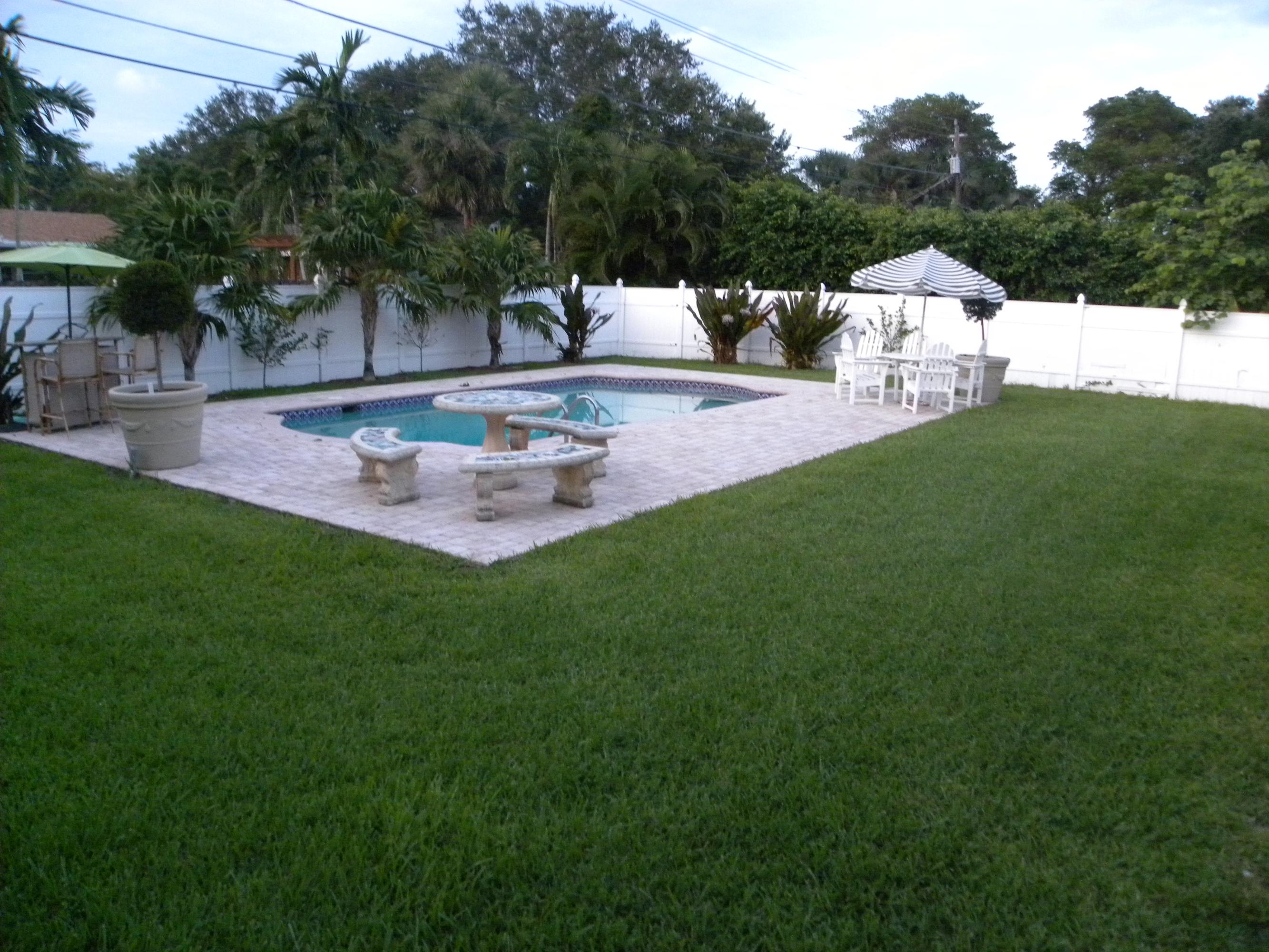 1131 Southwest 20th Street Boca Raton, FL 33486 - Photo 29 of 42 Large Yard ~ Open Pool