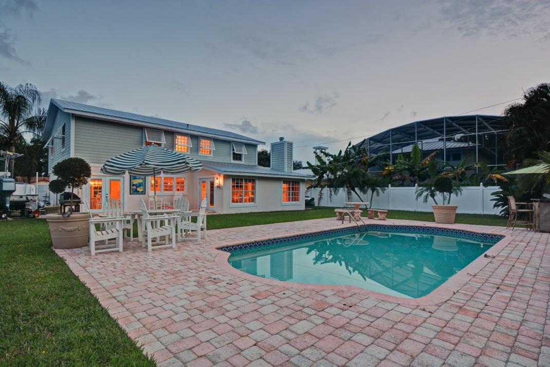 1131 Southwest 20th Street Boca Raton, FL 33486 - Photo 8 of 42 Saltwater Pool & Paver Patio