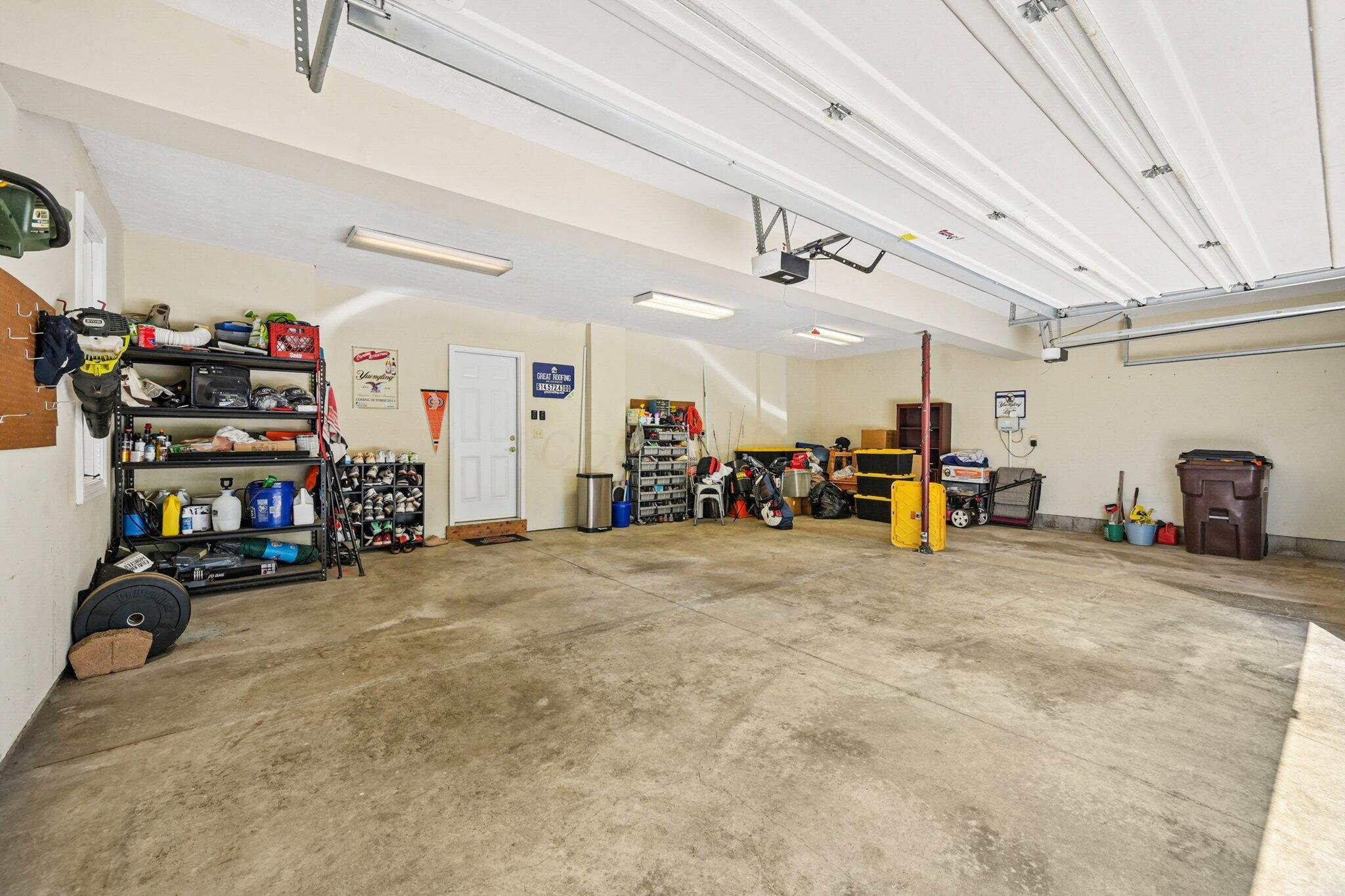 10669 Riverside Drive Powell, OH 43065 - Photo 72 of 103 Garage