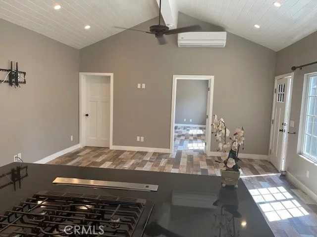 $3,000 | 5255 Sylmar Avenue, Sherman Oaks, CA 91401