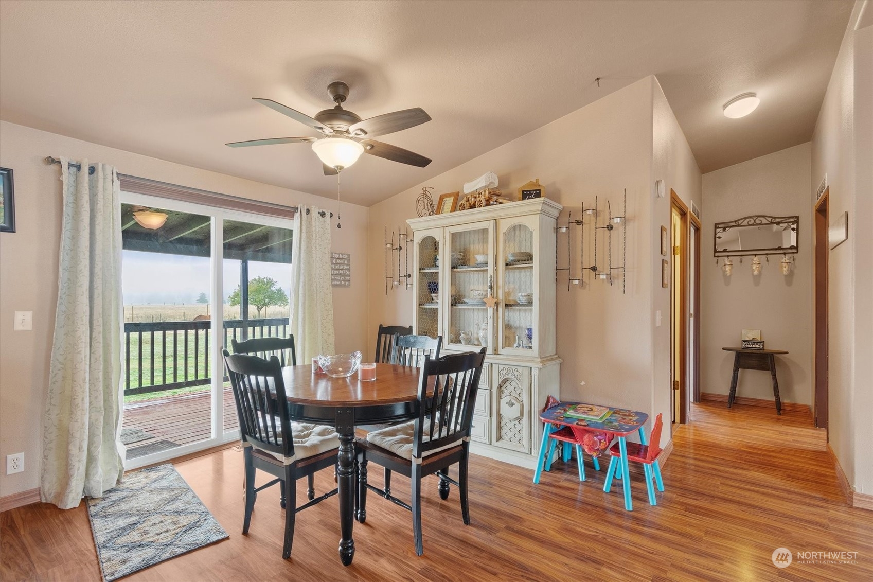 227 Quick Road Castle Rock, WA 98611 - Photo 11 of 40 Gallery Image 11