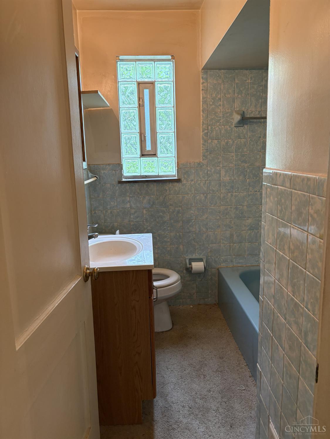 3880 Bennett Road Cincinnati, OH 45245 - Photo 8 of 13 Gallery Image 8