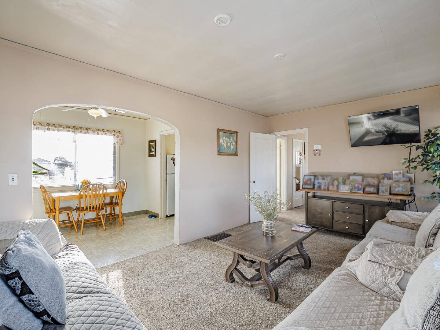 9 Memorial Avenue Freedom, CA 95019 - Photo 9 of 18