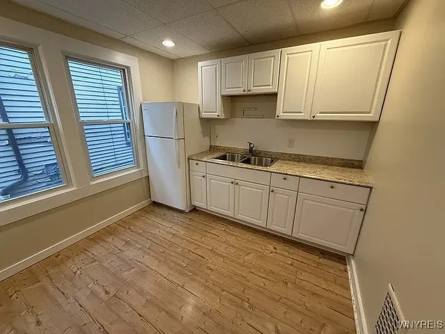 $1,440 | 76 Vernon Place, Buffalo, NY 14214