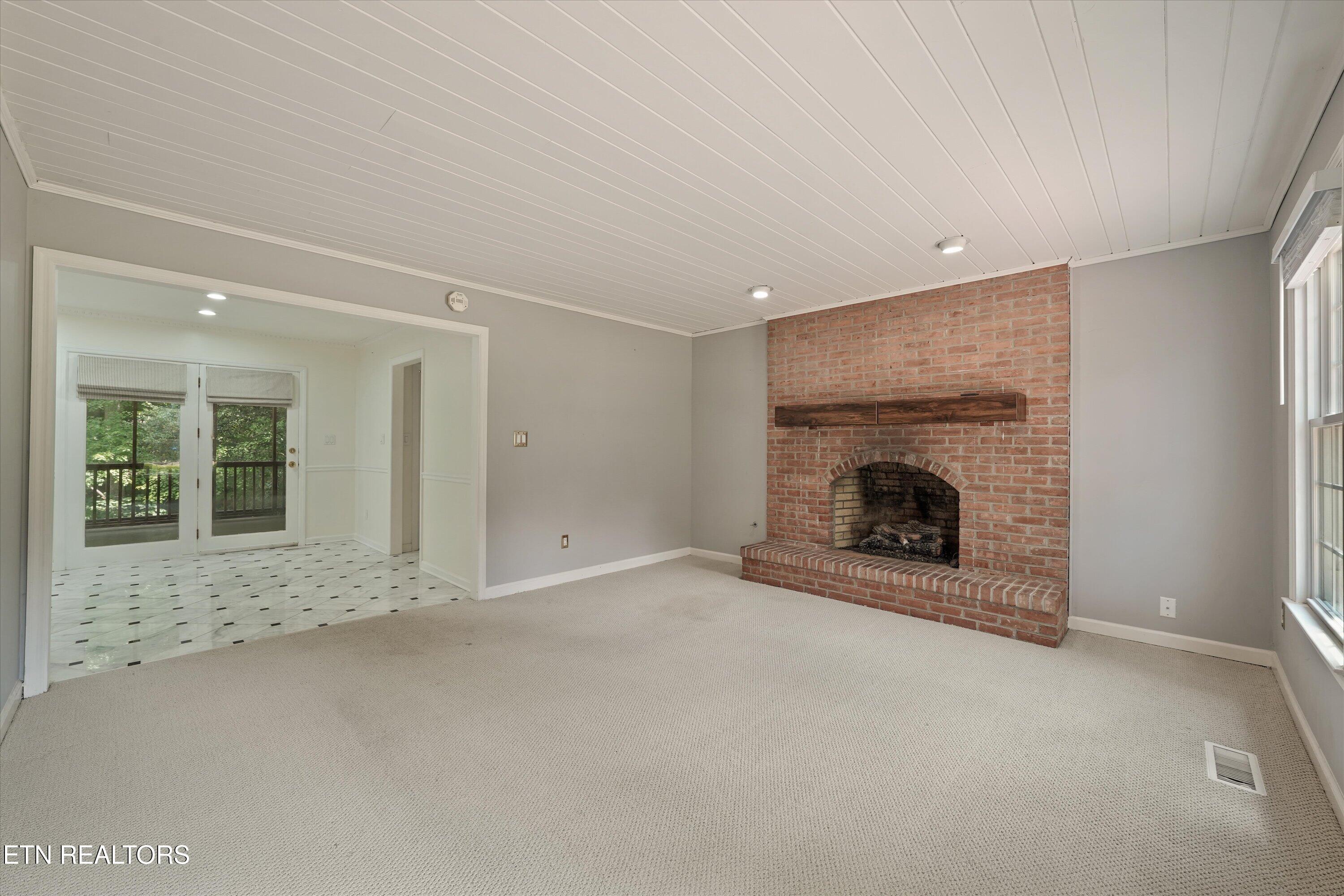 109 Crestview Lane Oak Ridge, TN 37830 - Photo 26 of 60 22-109 Crestview Ln25