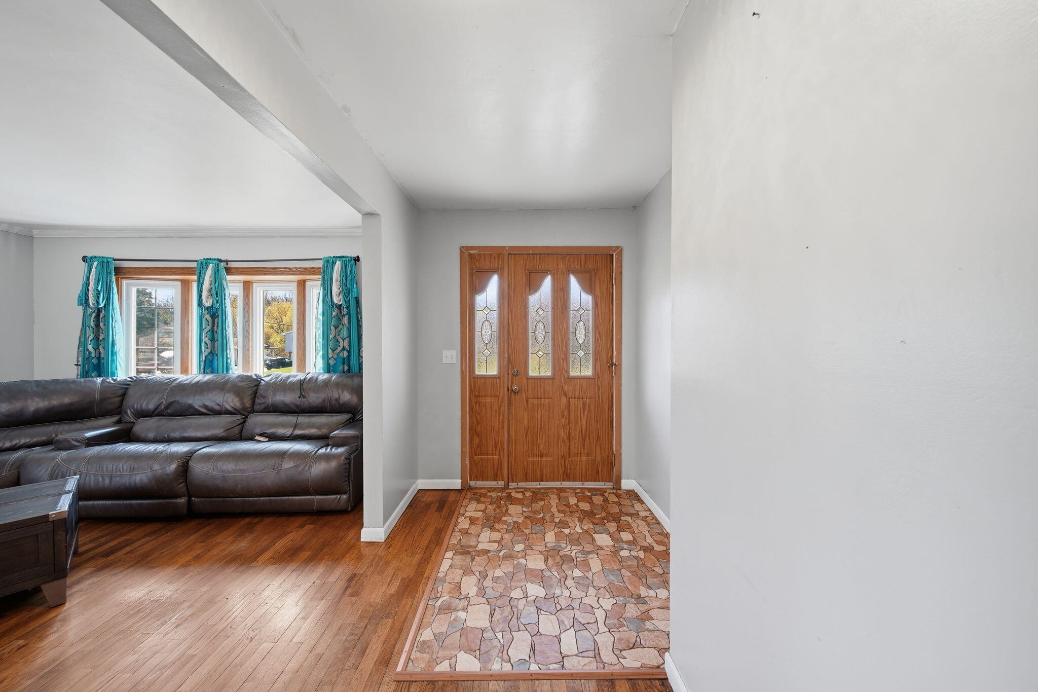 1190 Ferndale Road Jackson, MI 49201 - Photo 4 of 51 4