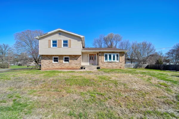 $285,000 | 1190 Ferndale Road, Jackson, MI 49201