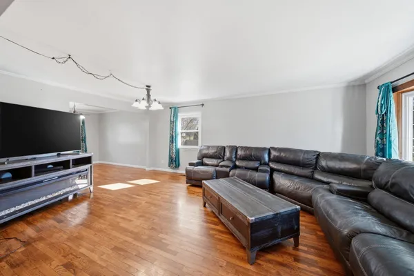 $285,000 | 1190 Ferndale Road, Jackson, MI 49201