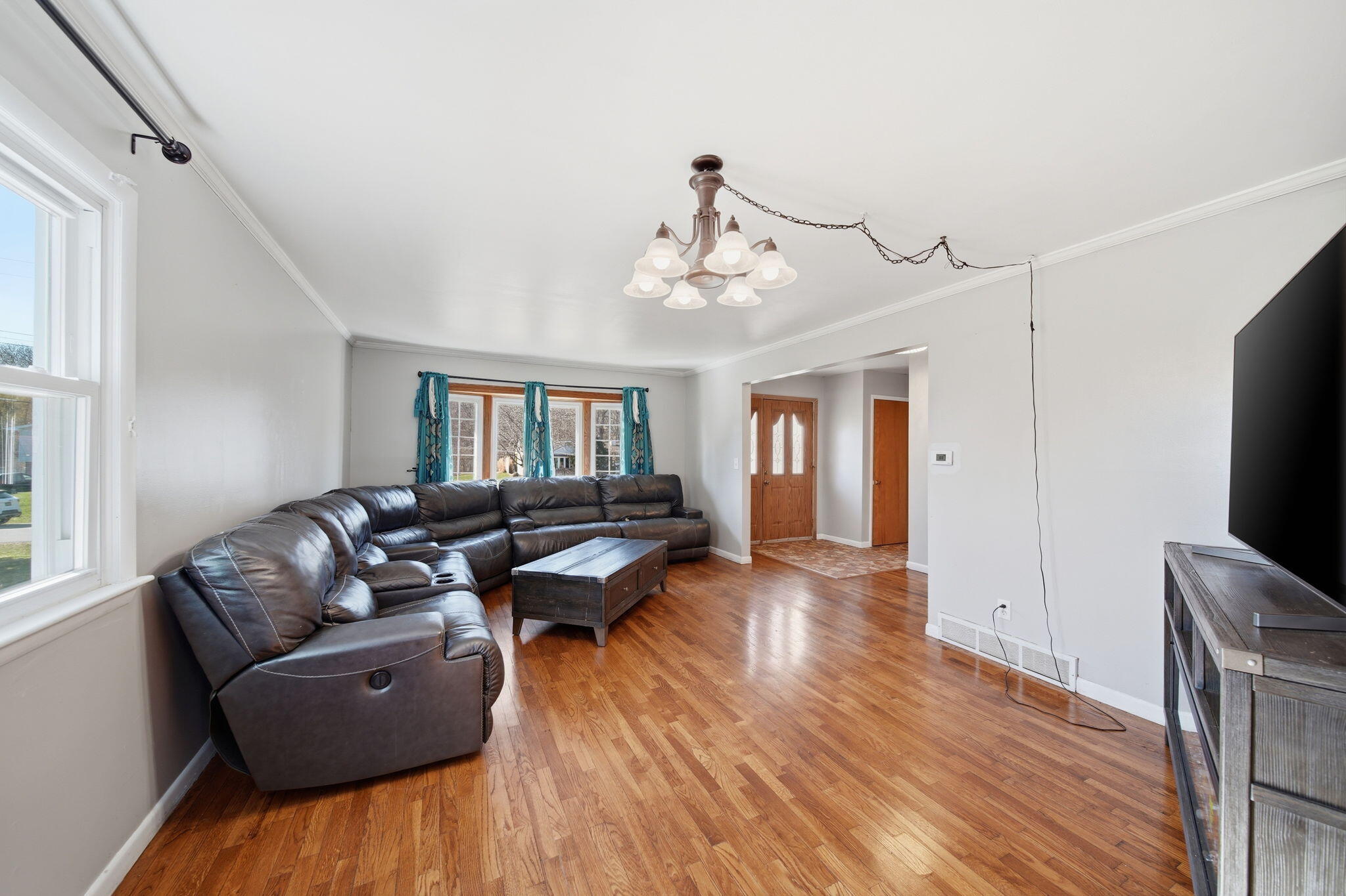 1190 Ferndale Road Jackson, MI 49201 - Photo 7 of 51 7