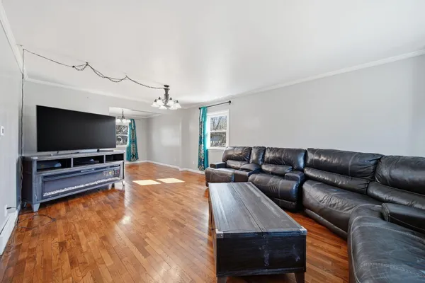 $285,000 | 1190 Ferndale Road, Jackson, MI 49201