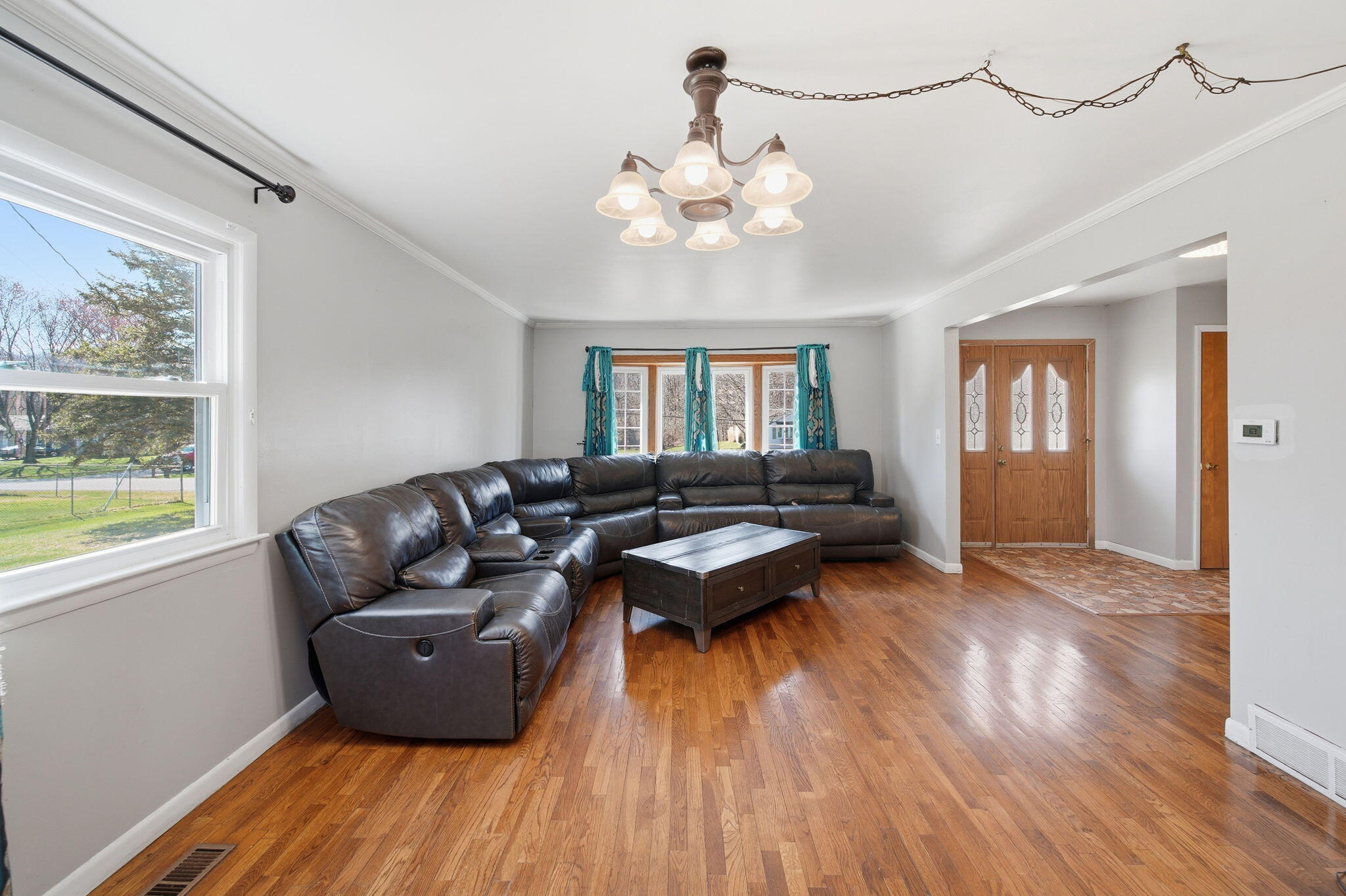 1190 Ferndale Road Jackson, MI 49201 - Photo 9 of 51 9