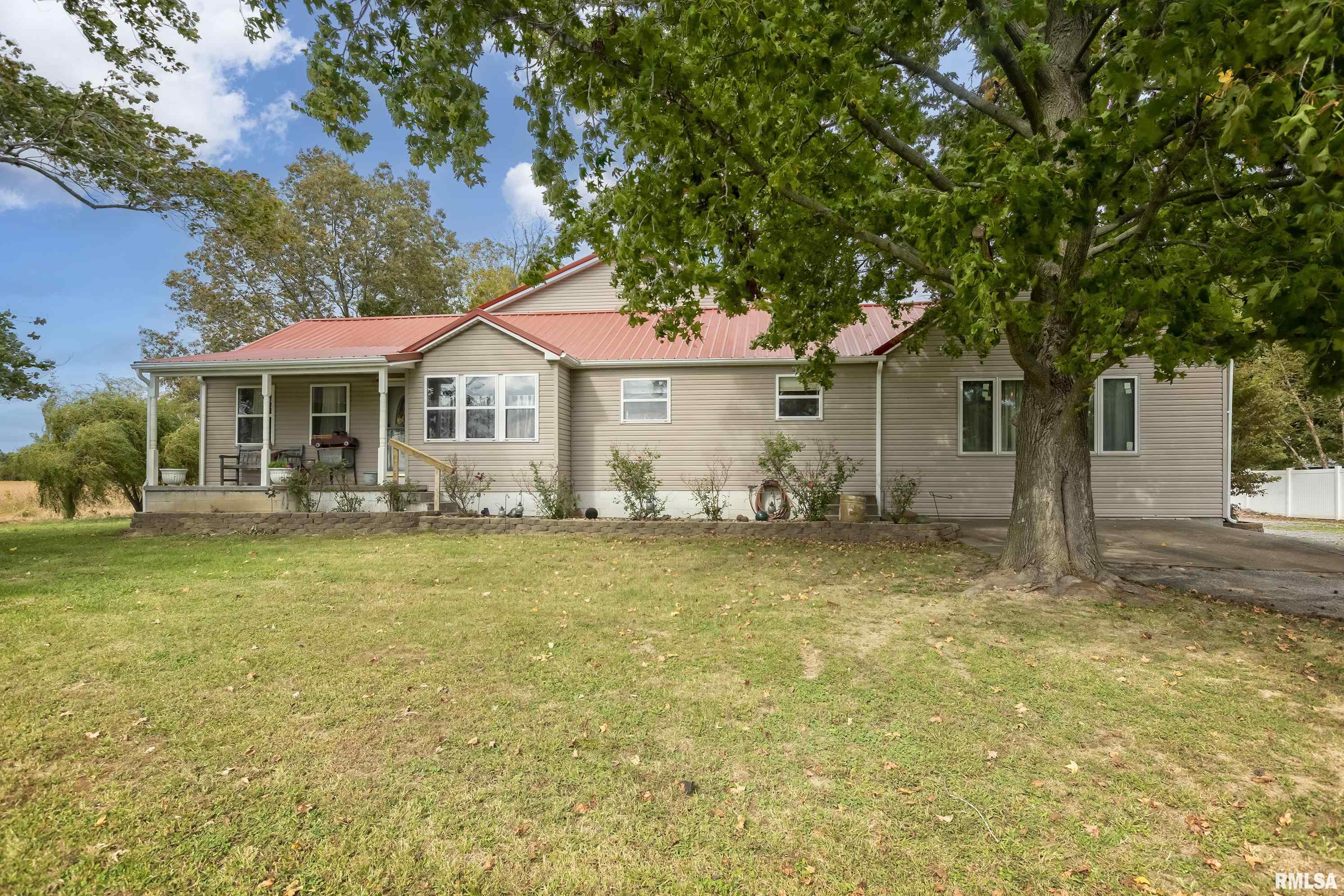 2102 Fietsam Road Marion, IL 62959 - Photo 1 of 51