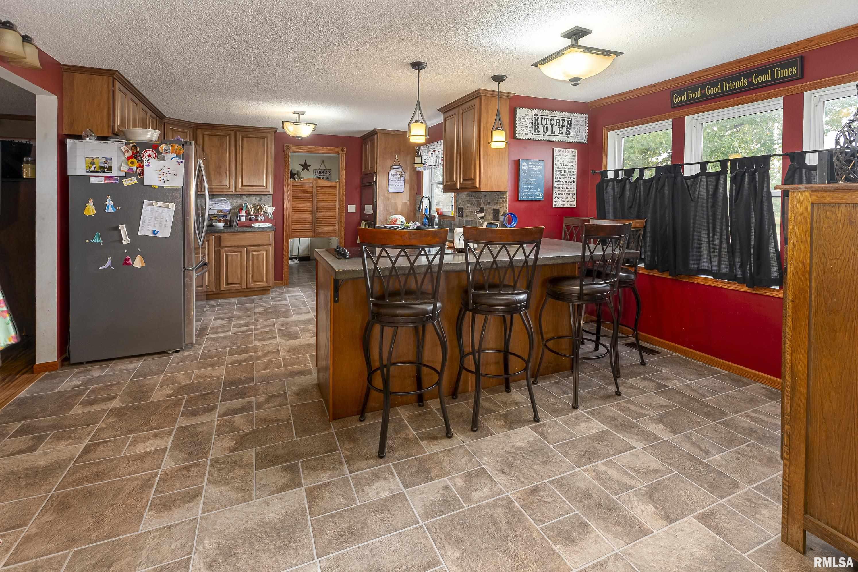 2102 Fietsam Road Marion, IL 62959 - Photo 8 of 51