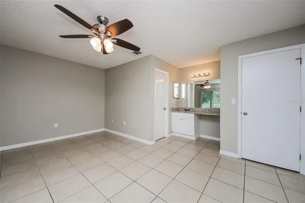 $2,025 | 211 Cobalt Drive, Kissimmee, FL 34758