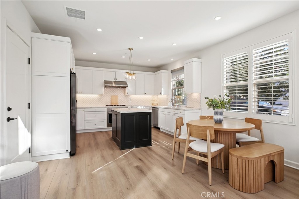 151 Soaring Eagle Irvine, CA 92618 - Photo 9 of 57