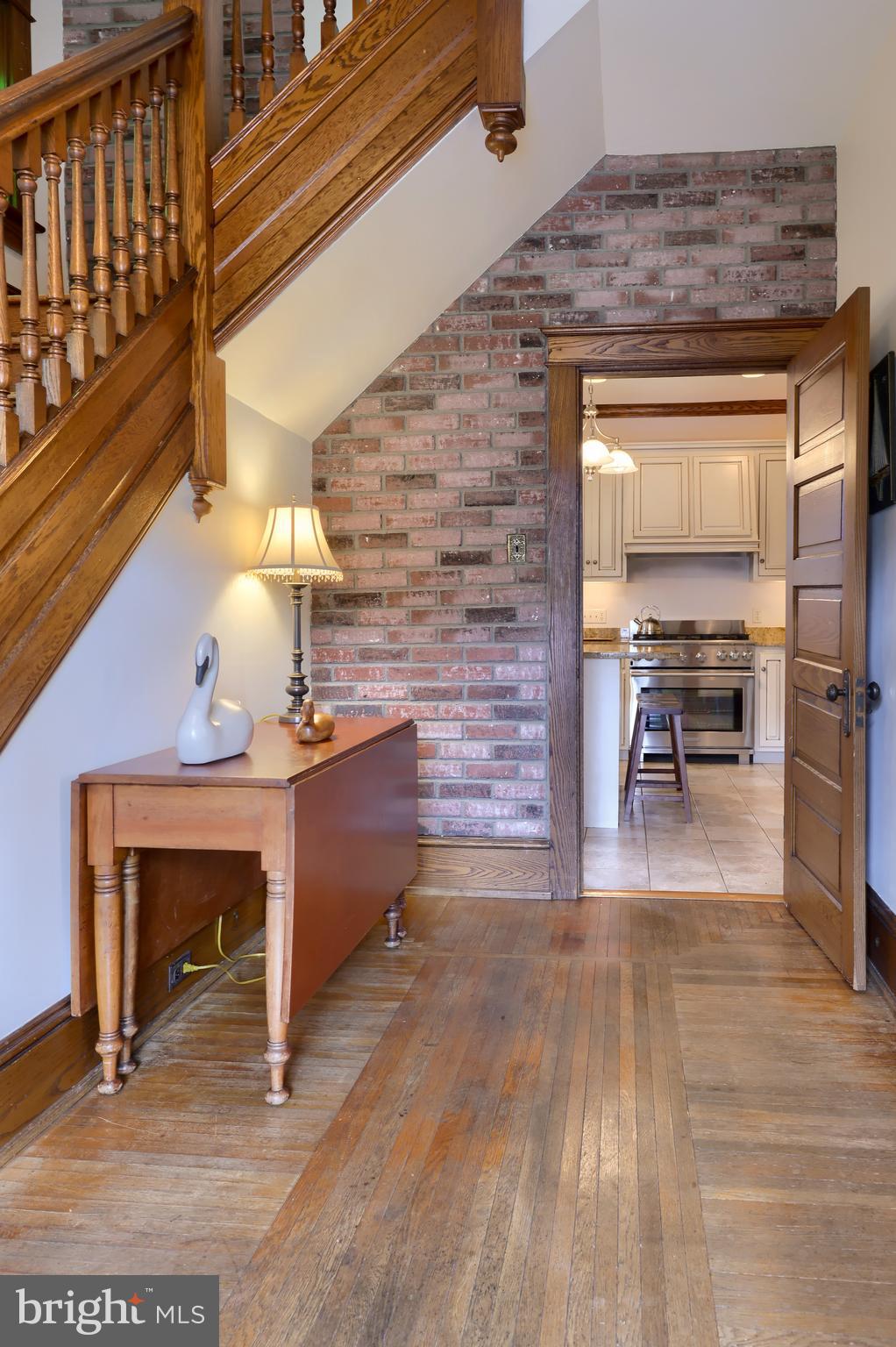 213 South Spruce Street Lititz, PA 17543 - Photo 12 of 51