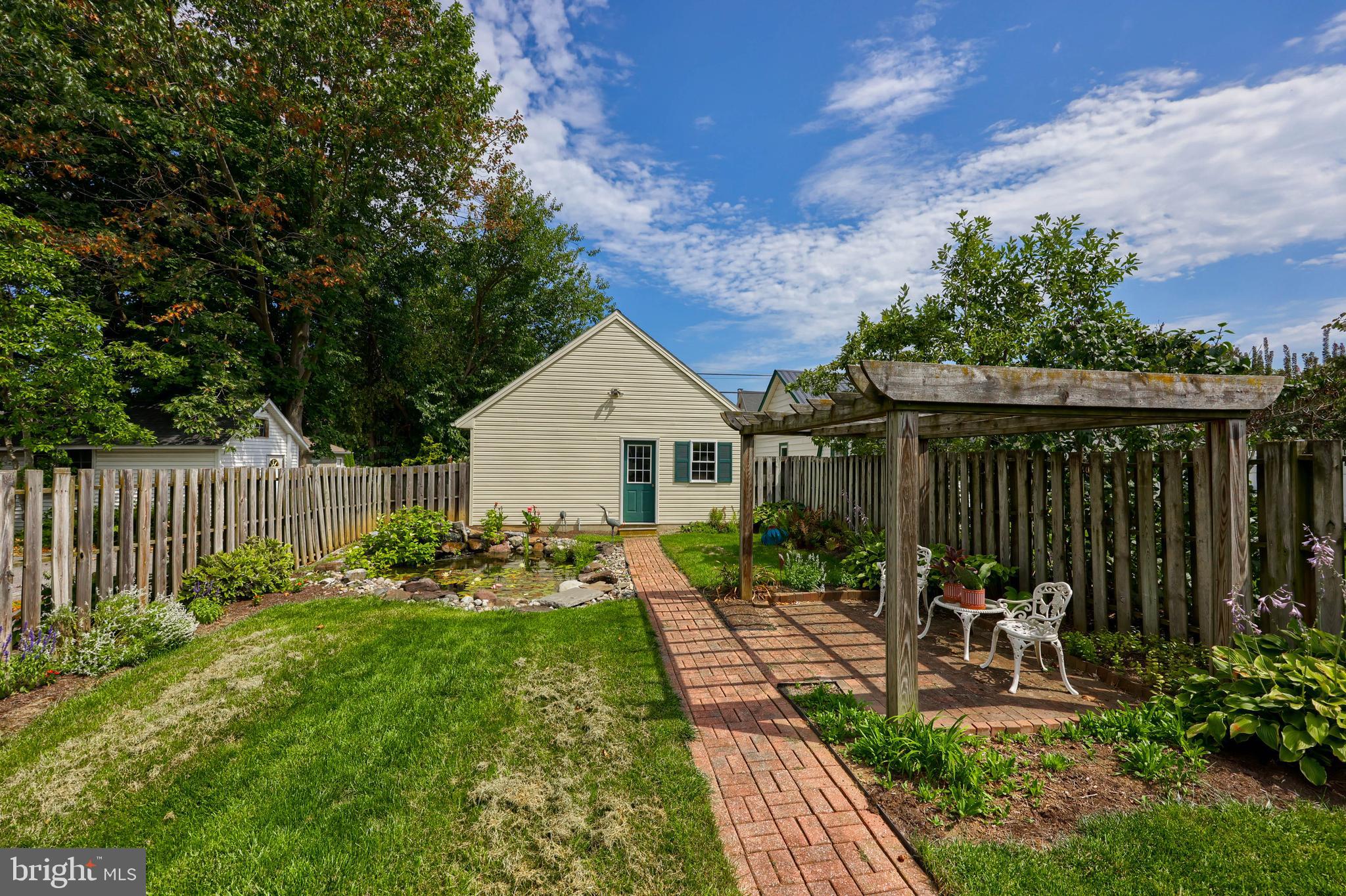213 South Spruce Street Lititz, PA 17543 - Photo 45 of 51